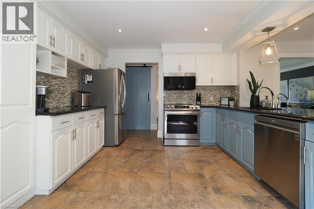 76 Flaxmill Drive Property Photo 14