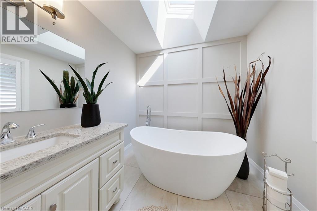 76 Flaxmill Drive Property Photo 18