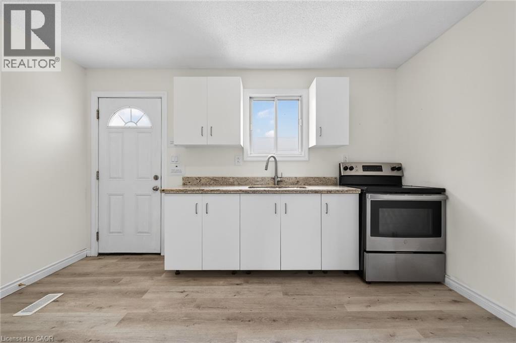 4049 6 Highway Property Photo 9