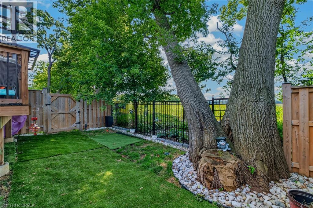 37 Serviceberry Lane Property Photo 8