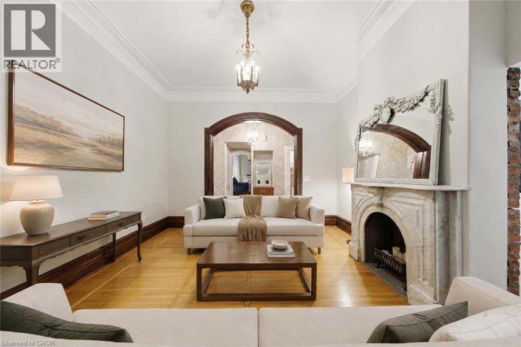 347 Queen Street S Property Photo 3