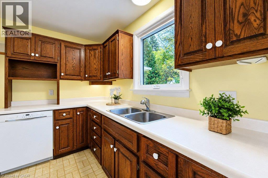 165 Mcgarry Drive Property Photo 12