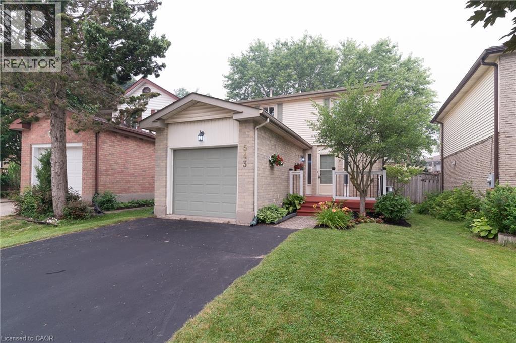 543 Drummerhill Crescent Property Photo 2