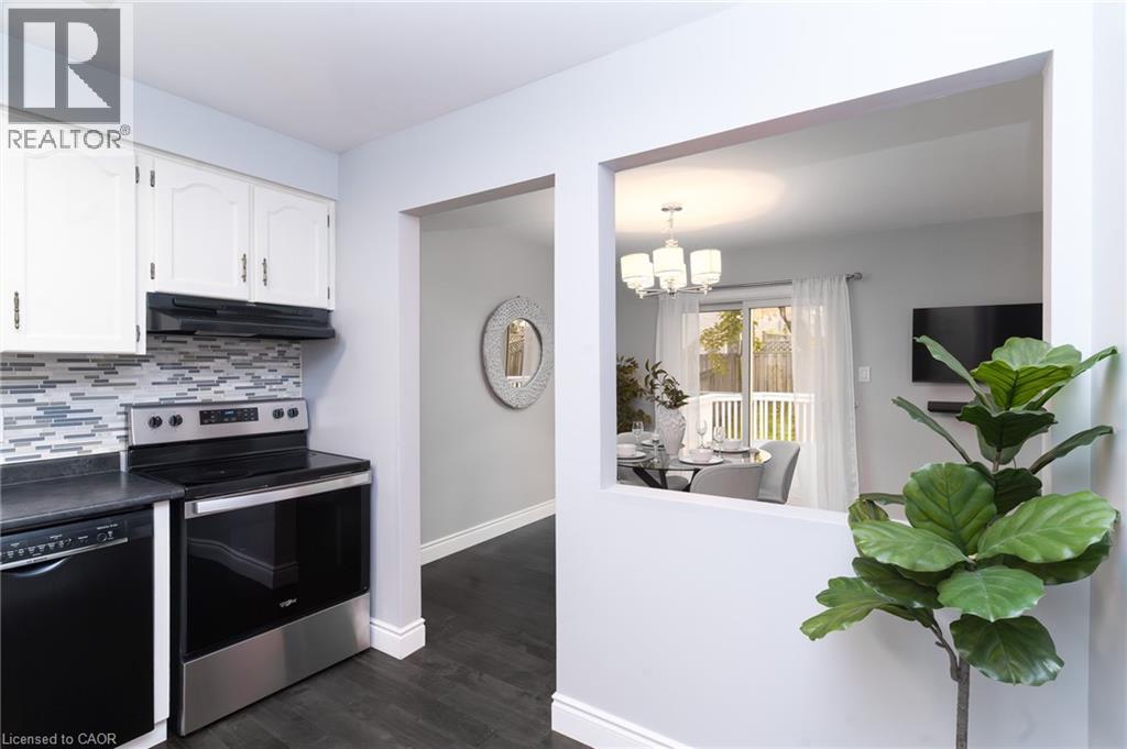 543 Drummerhill Crescent Property Photo 10