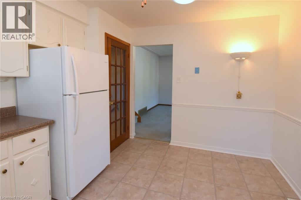 5 Rogers Road Property Photo 12