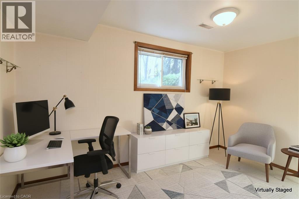 5 Rogers Road Property Photo 23
