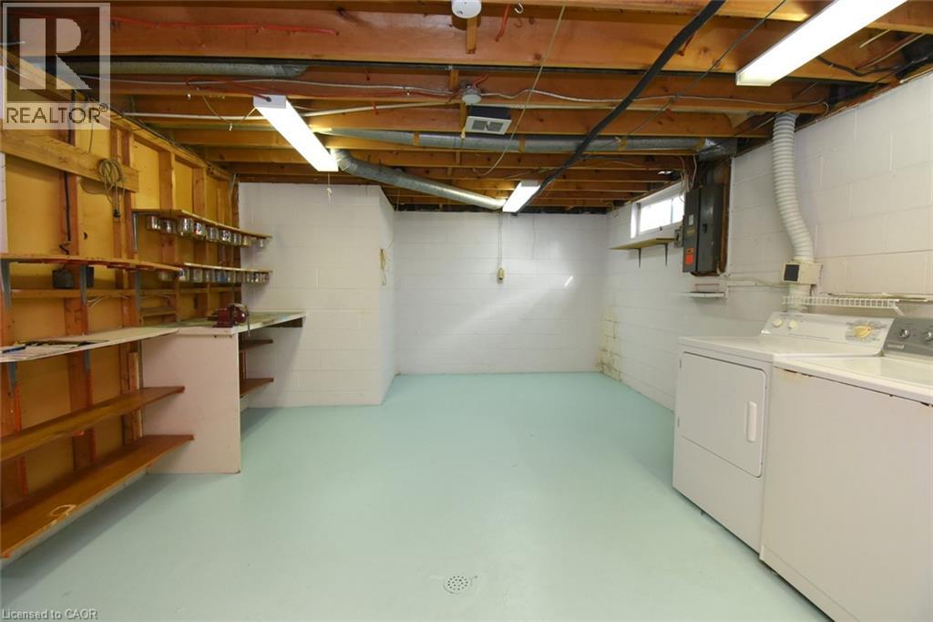 5 Rogers Road Property Photo 26