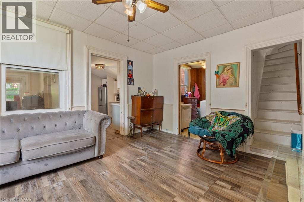 193 Locke Street N Property Photo 7
