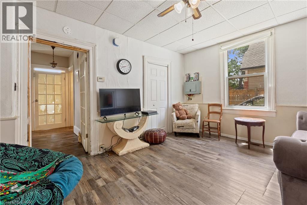 193 Locke Street N Property Photo 8