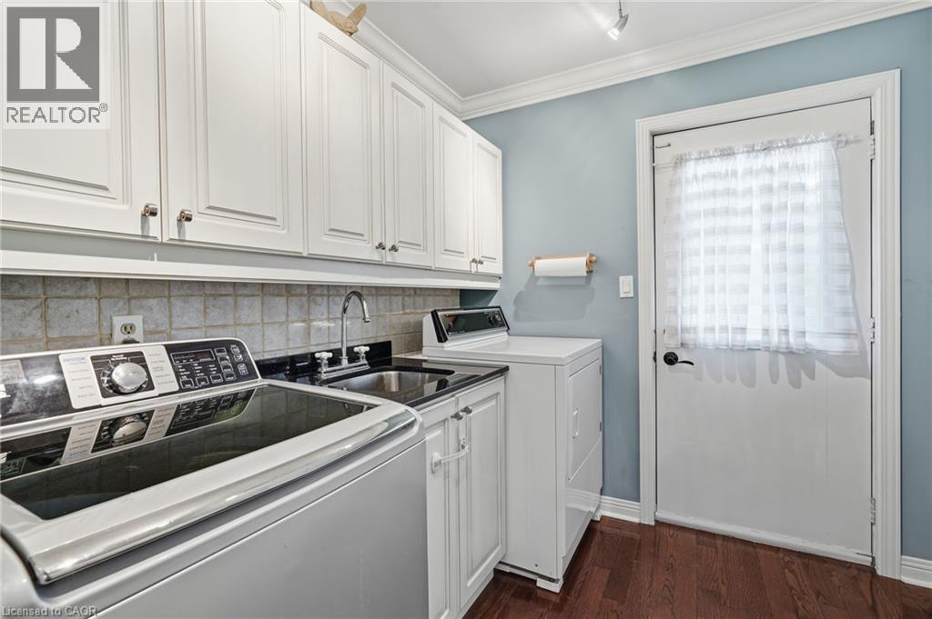 1229 Nathaniel Crescent Property Photo 19