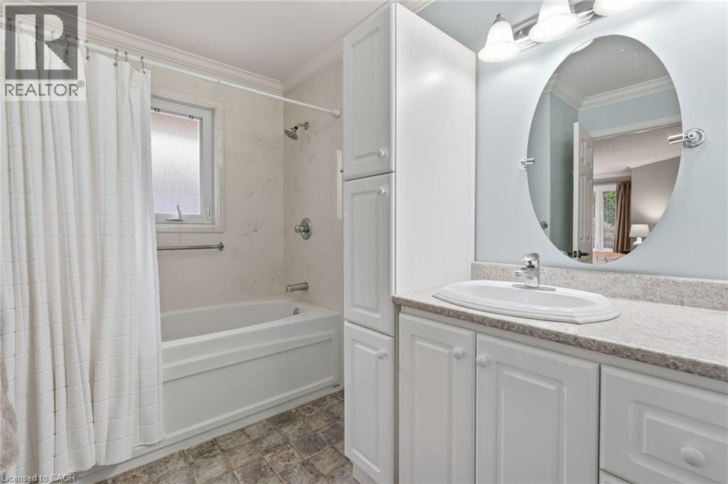 1229 Nathaniel Crescent Property Photo 27