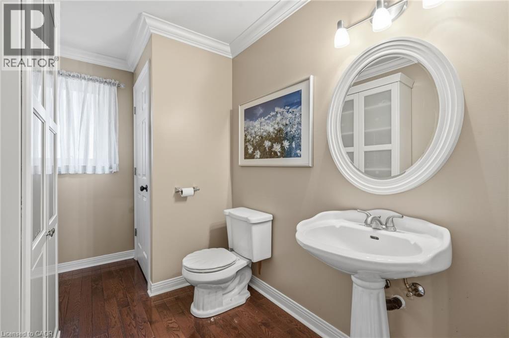 1229 Nathaniel Crescent Property Photo 28
