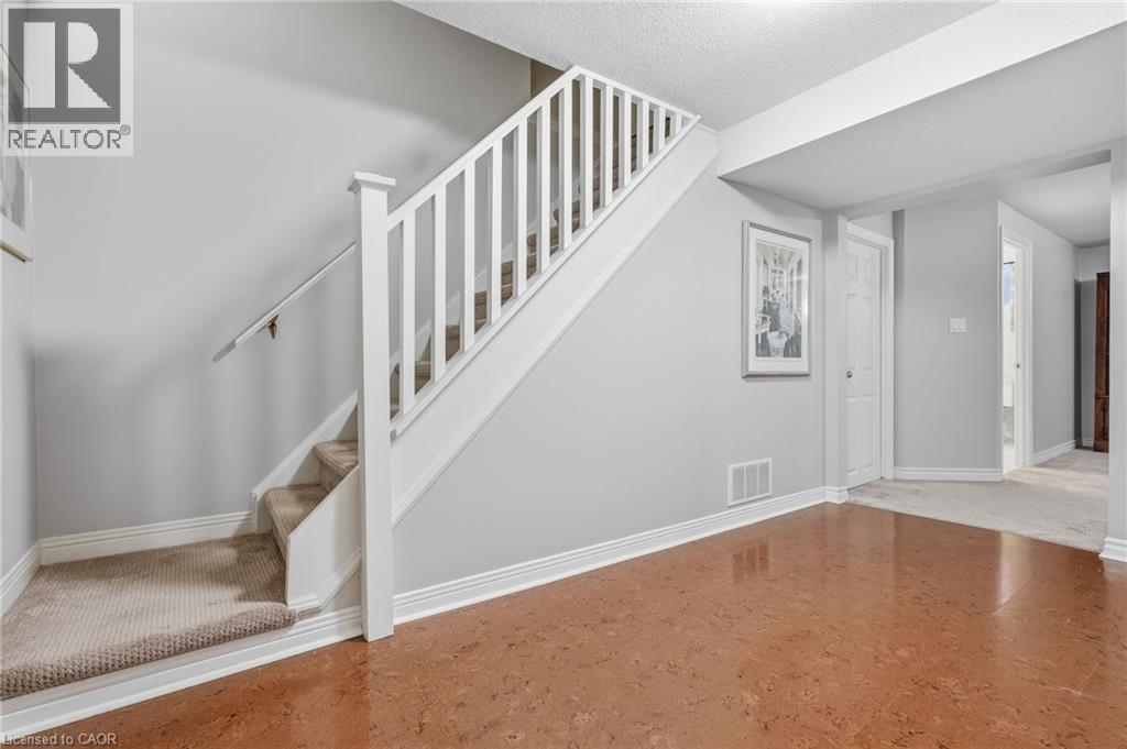 1229 Nathaniel Crescent Property Photo 29