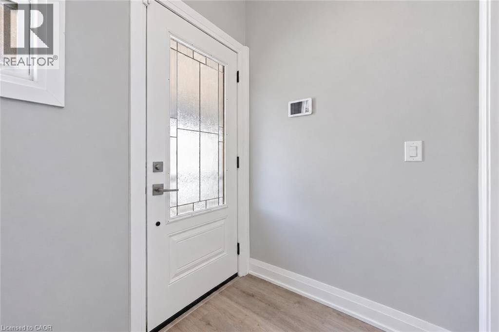 106 Barnesdale Avenue N Property Photo 6