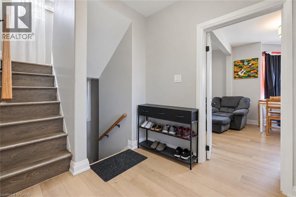106 Barnesdale Avenue N Property Photo 17