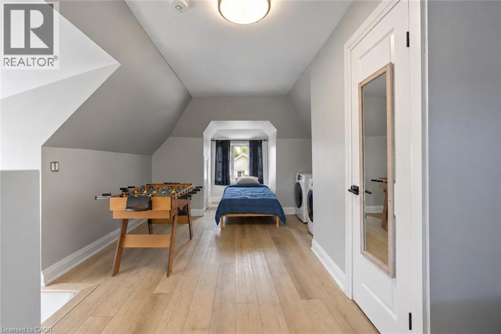 106 Barnesdale Avenue N Property Photo 28