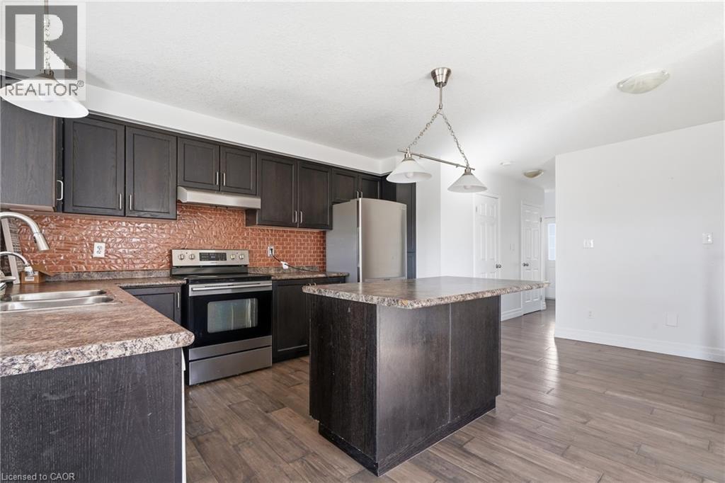 287 Westmeadow Drive Unit# Upper Property Photo 5