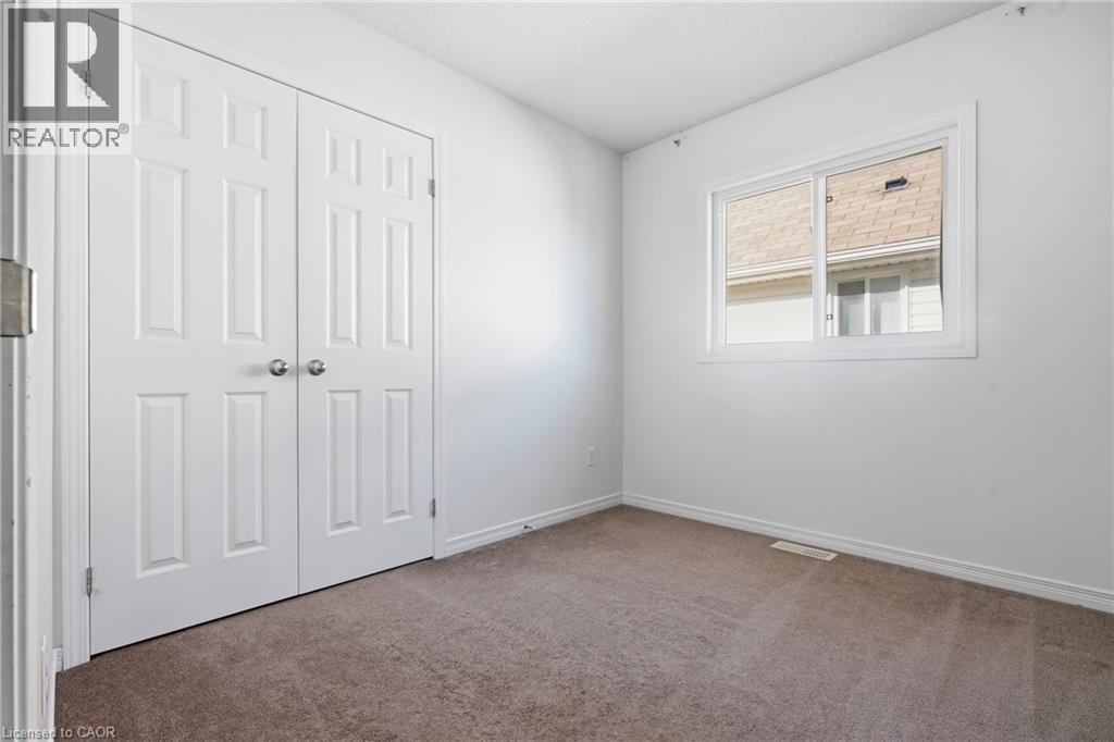 287 Westmeadow Drive Unit# Upper Property Photo 11