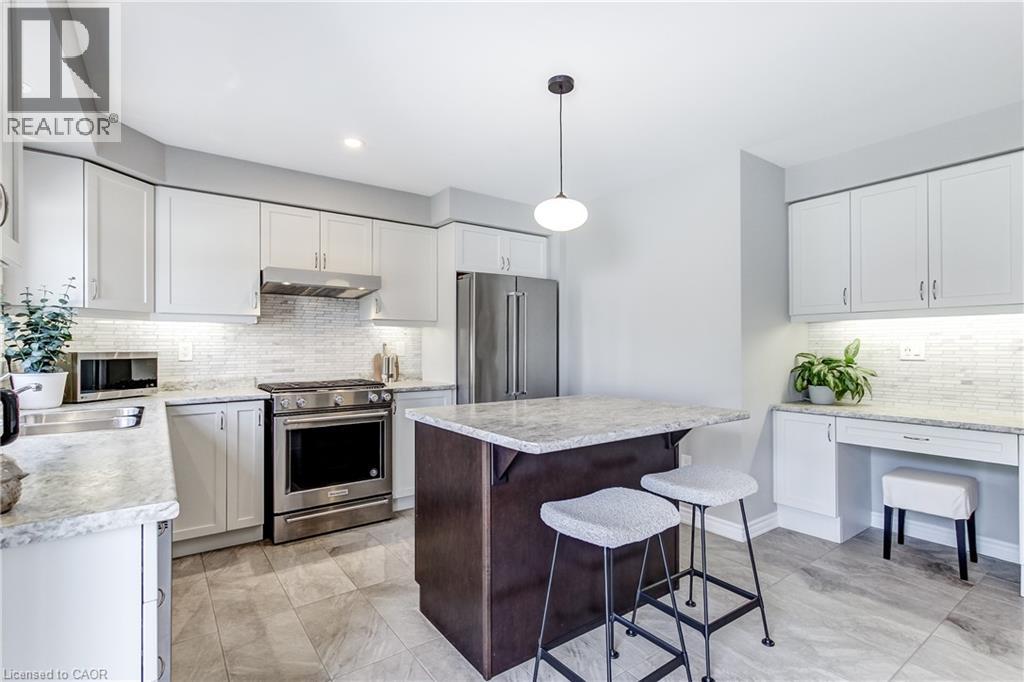 230 Avonsyde Boulevard Unit# 3 Property Photo 19