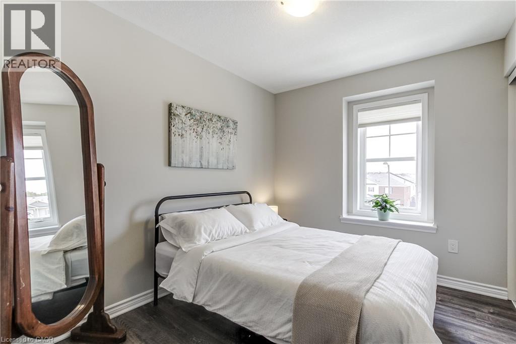 230 Avonsyde Boulevard Unit# 3 Property Photo 28