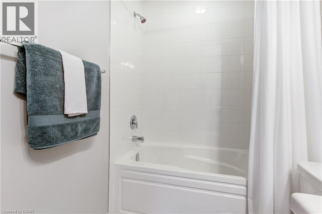 230 Avonsyde Boulevard Unit# 3 Property Photo 31