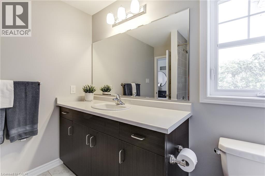 230 Avonsyde Boulevard Unit# 3 Property Photo 35