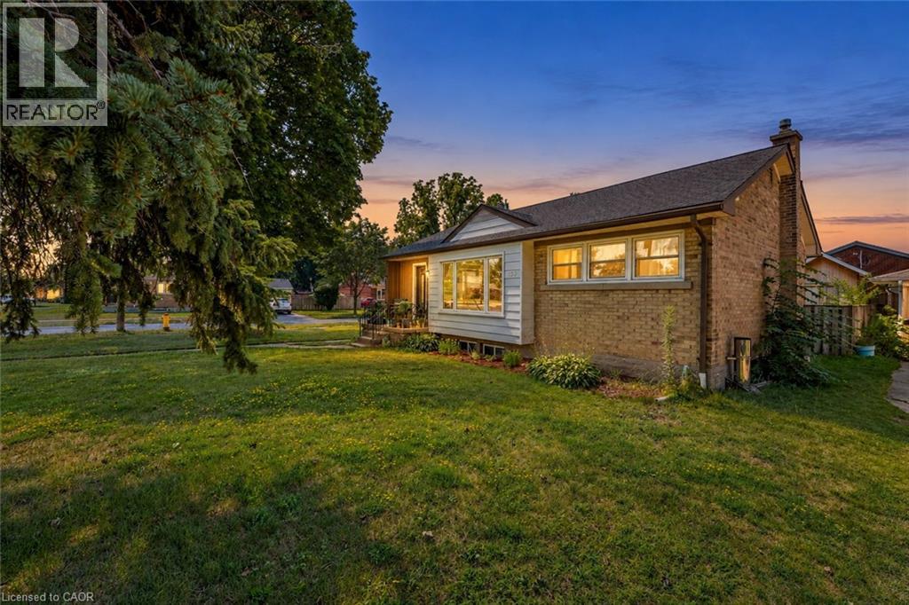 169 Bruce Street Property Photo 42