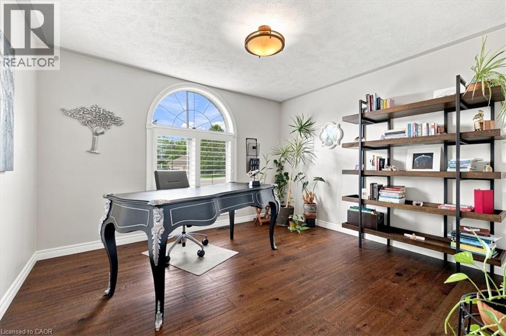 25 Birch Avenue Property Photo 27