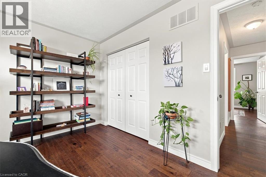 25 Birch Avenue Property Photo 28