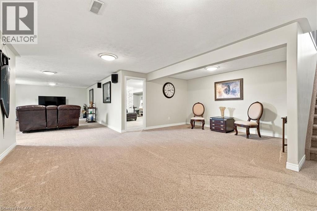 25 Birch Avenue Property Photo 30