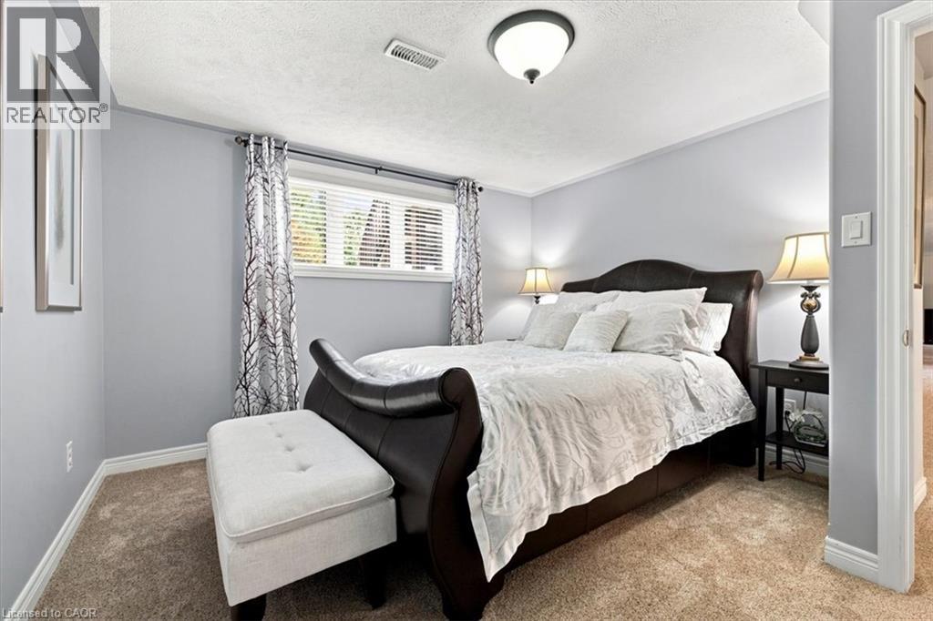25 Birch Avenue Property Photo 32