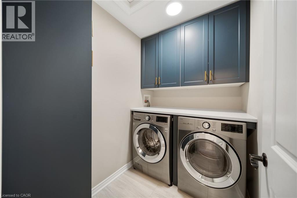 95 Lafayette Street E Property Photo 18