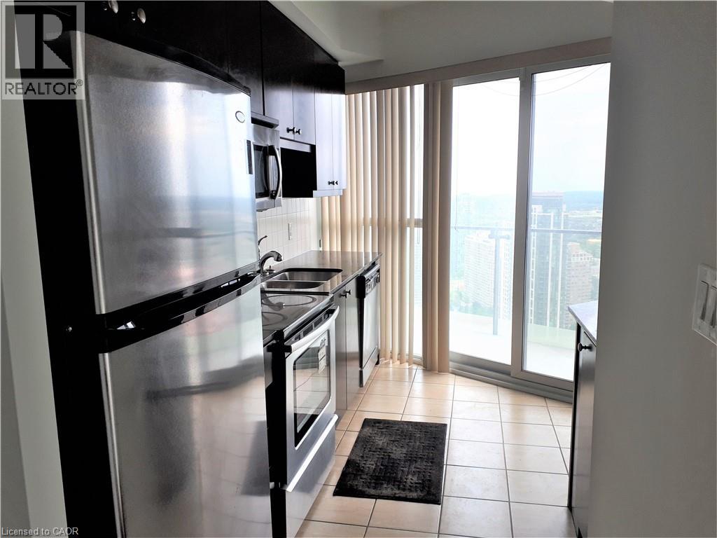 50 Absolute Avenue Unit# 3906 Property Photo 9