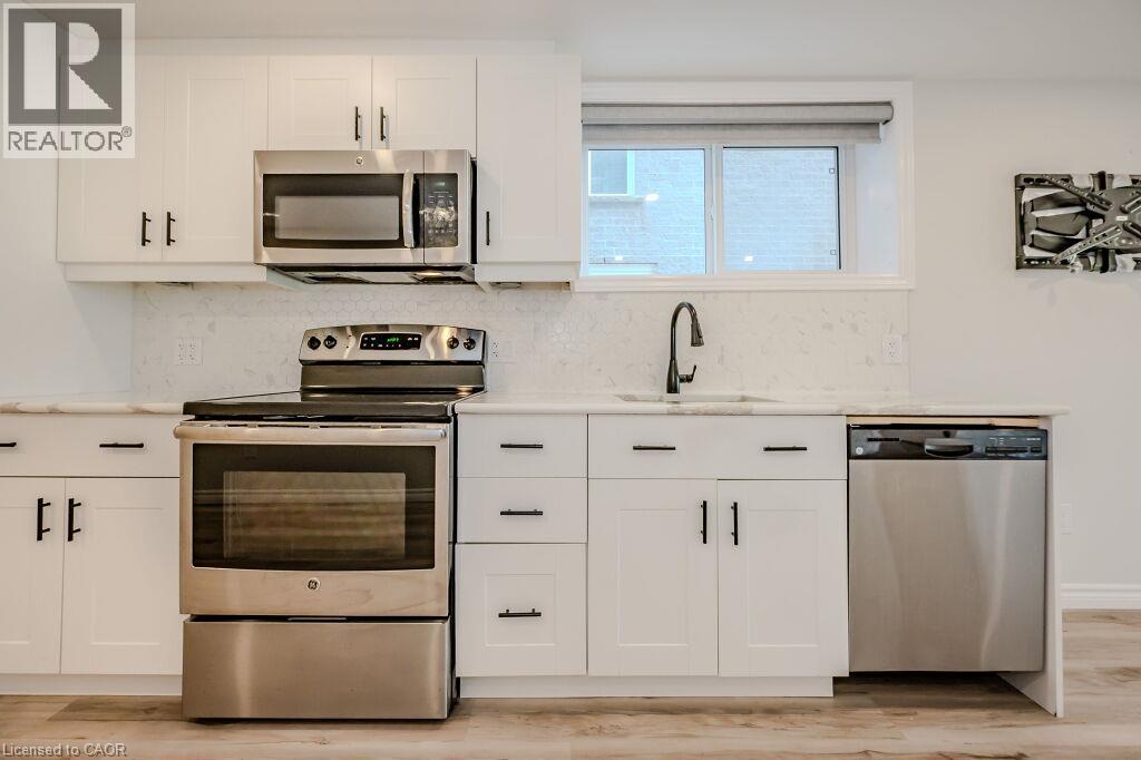 277 Dewdrop Crescent Unit# Lower Property Photo 6