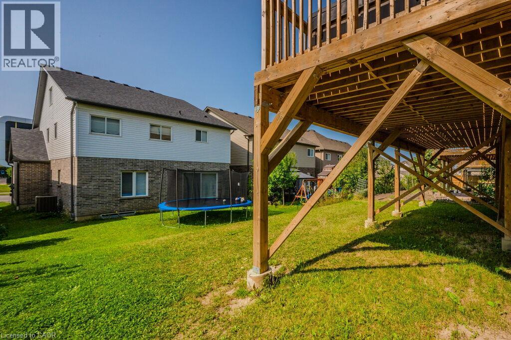 277 Dewdrop Crescent Unit# Lower Property Photo 23