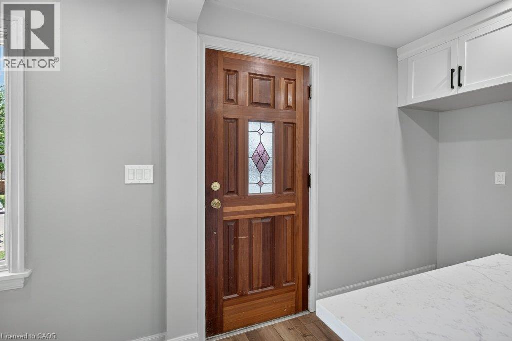 220 East 13th Street Property Photo 8
