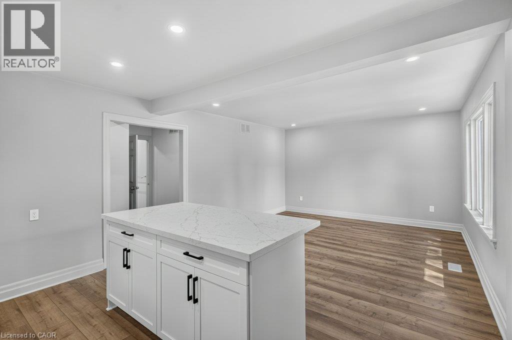 220 East 13th Street Property Photo 14