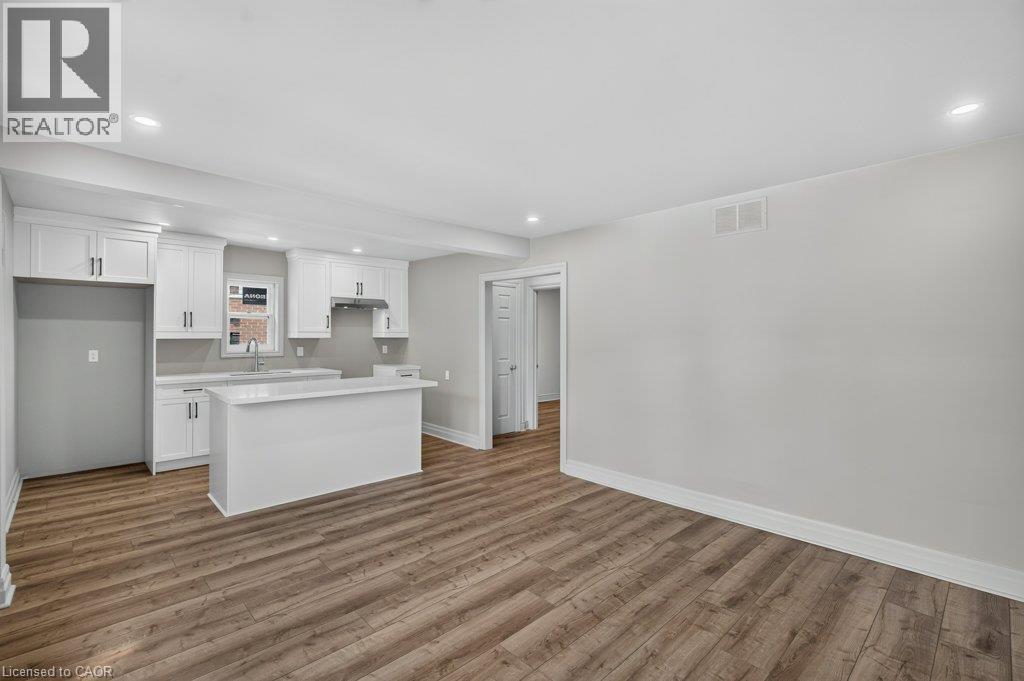220 East 13th Street Property Photo 18