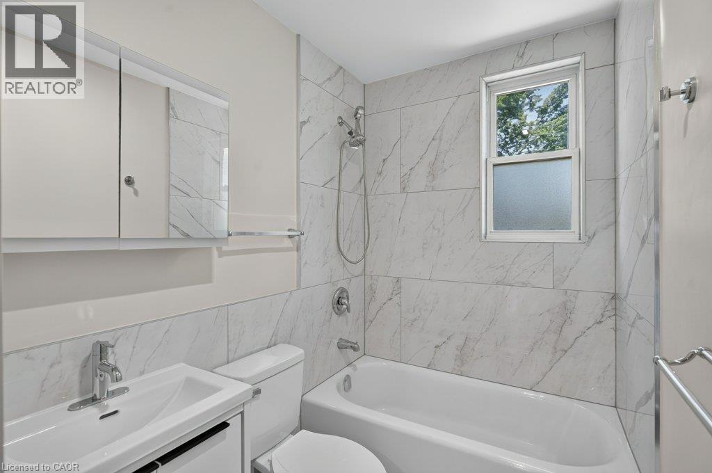 220 East 13th Street Property Photo 23