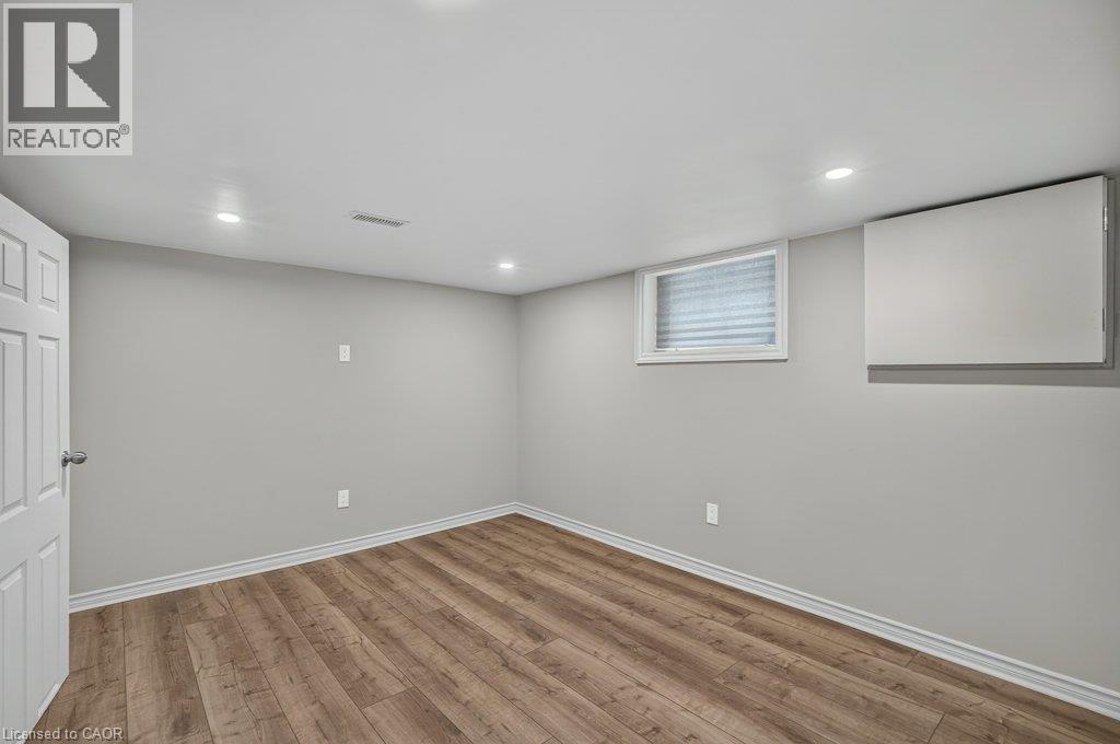 220 East 13th Street Property Photo 27
