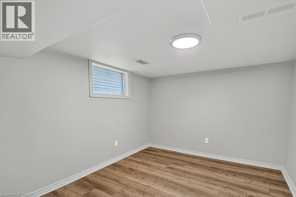220 East 13th Street Property Photo 30