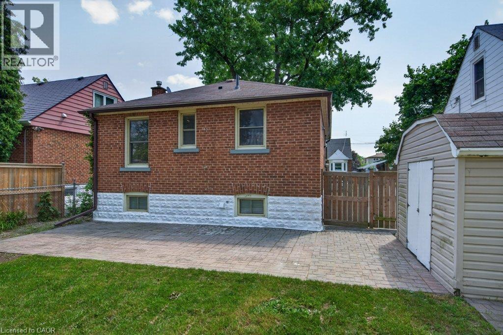 220 East 13th Street Property Photo 40