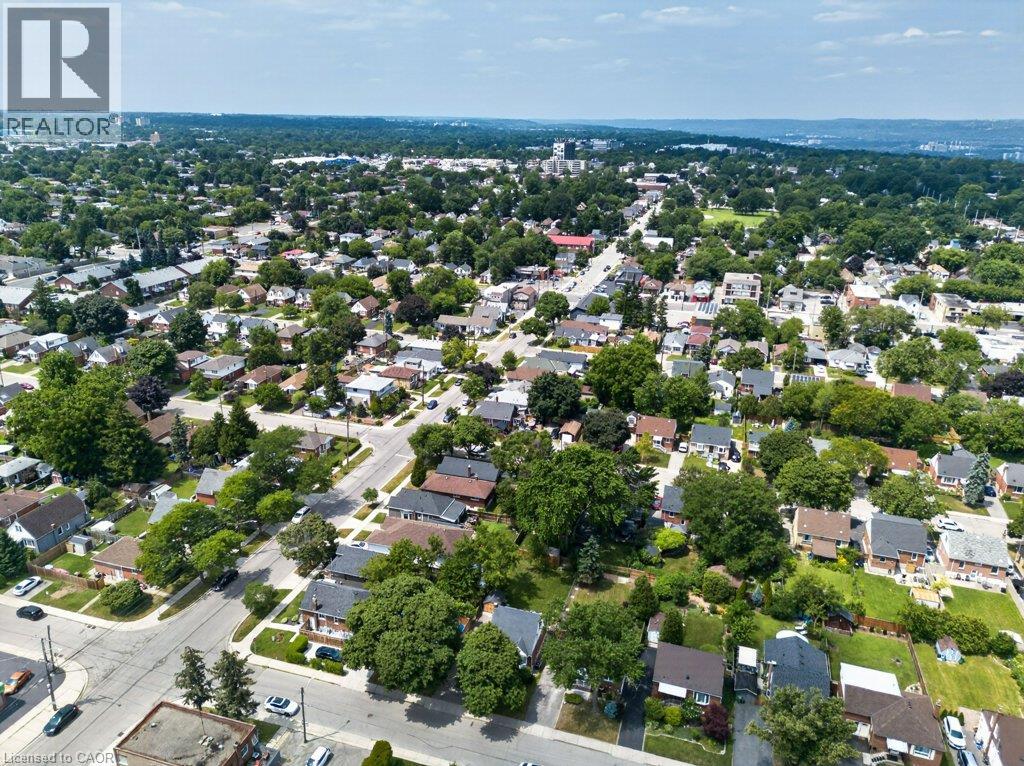 220 East 13th Street Property Photo 45