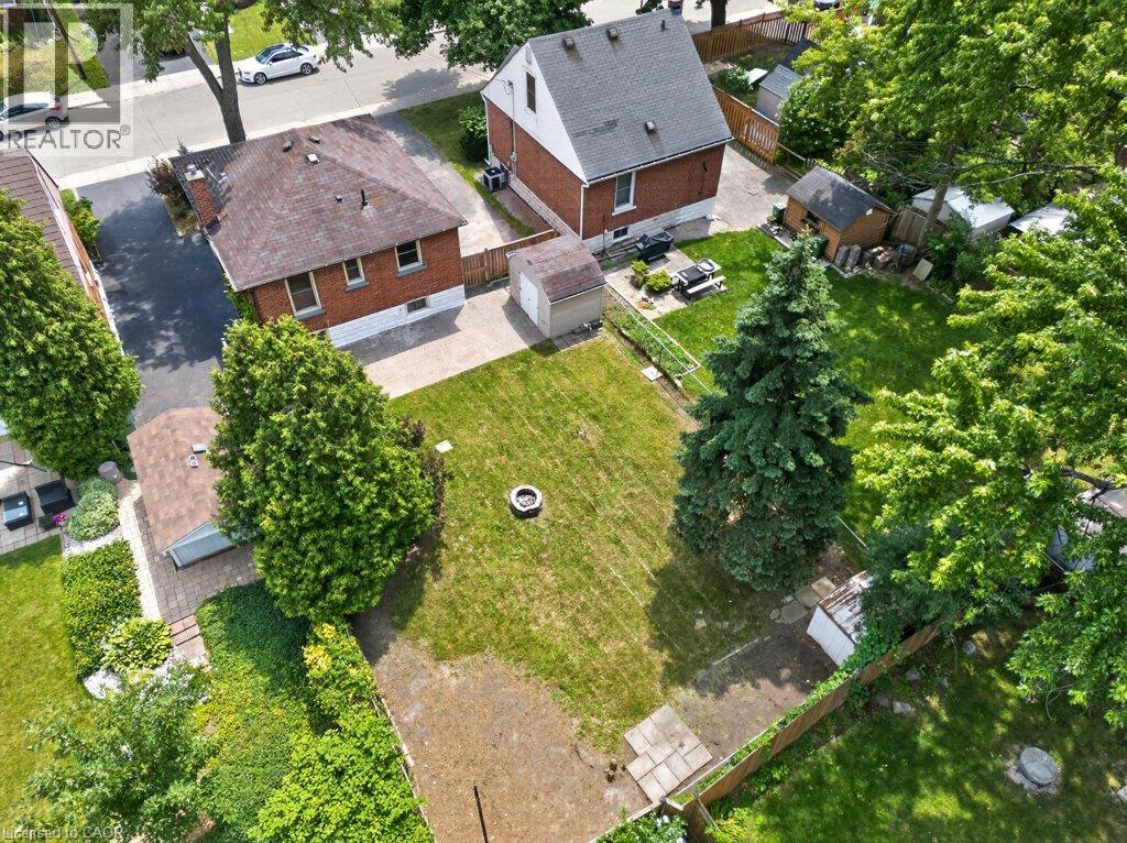 220 East 13th Street Property Photo 48