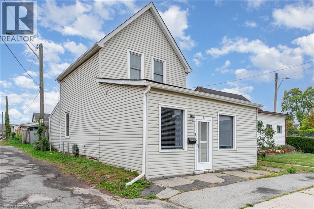 4 Robins Avenue Property Photo 26