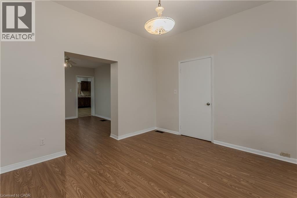 86 William Street Property Photo 9