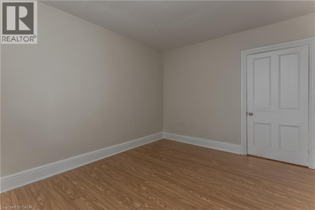 86 William Street Property Photo 31