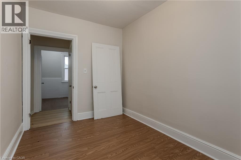 86 William Street Property Photo 34