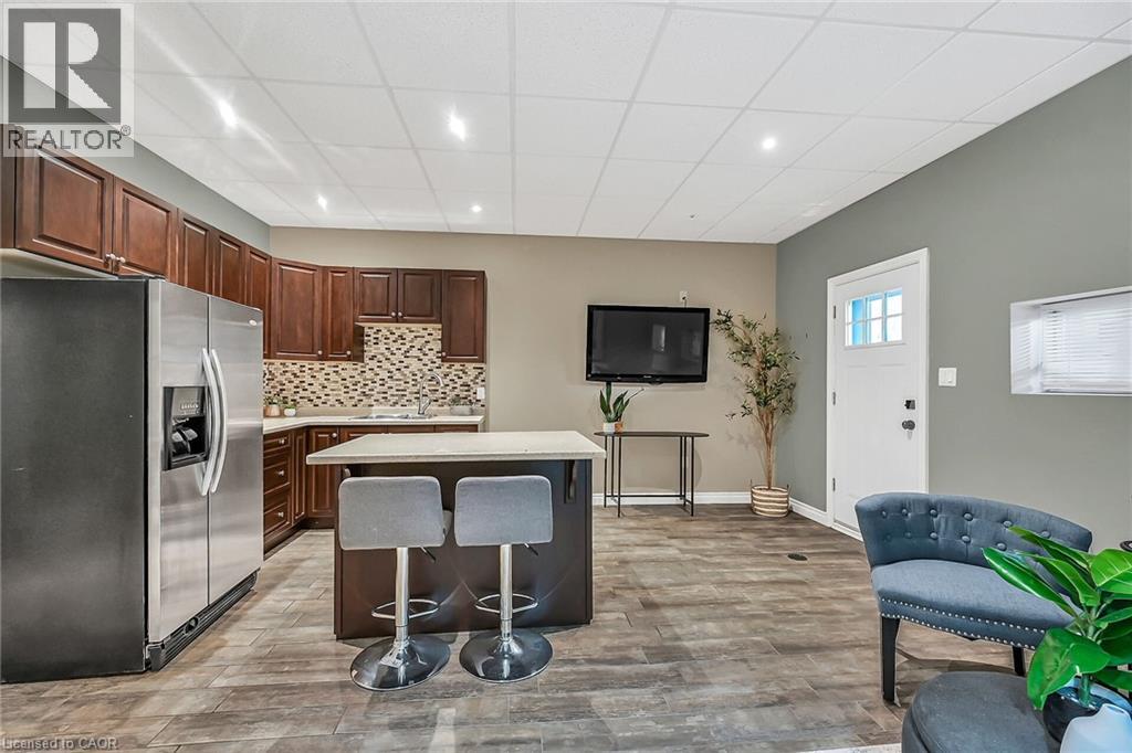 50 Keith Street Property Photo 36