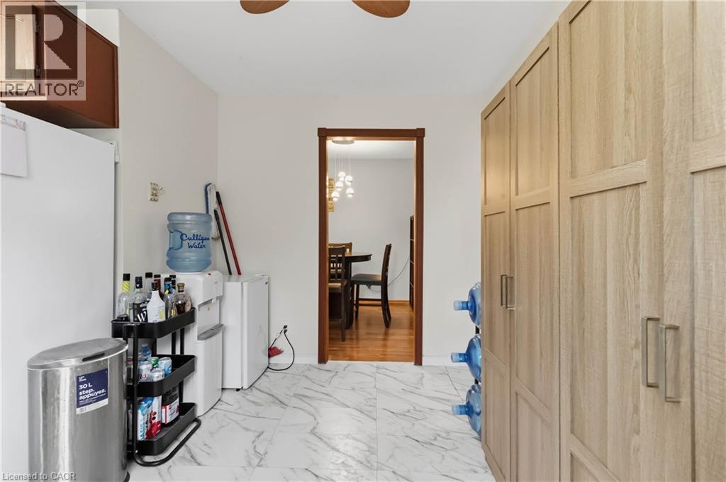47 Abeles Avenue Property Photo 15